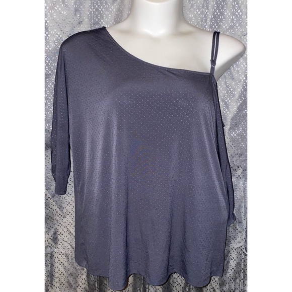 torrid Tops - ⬇️Torrid grey pewter one shoulder top